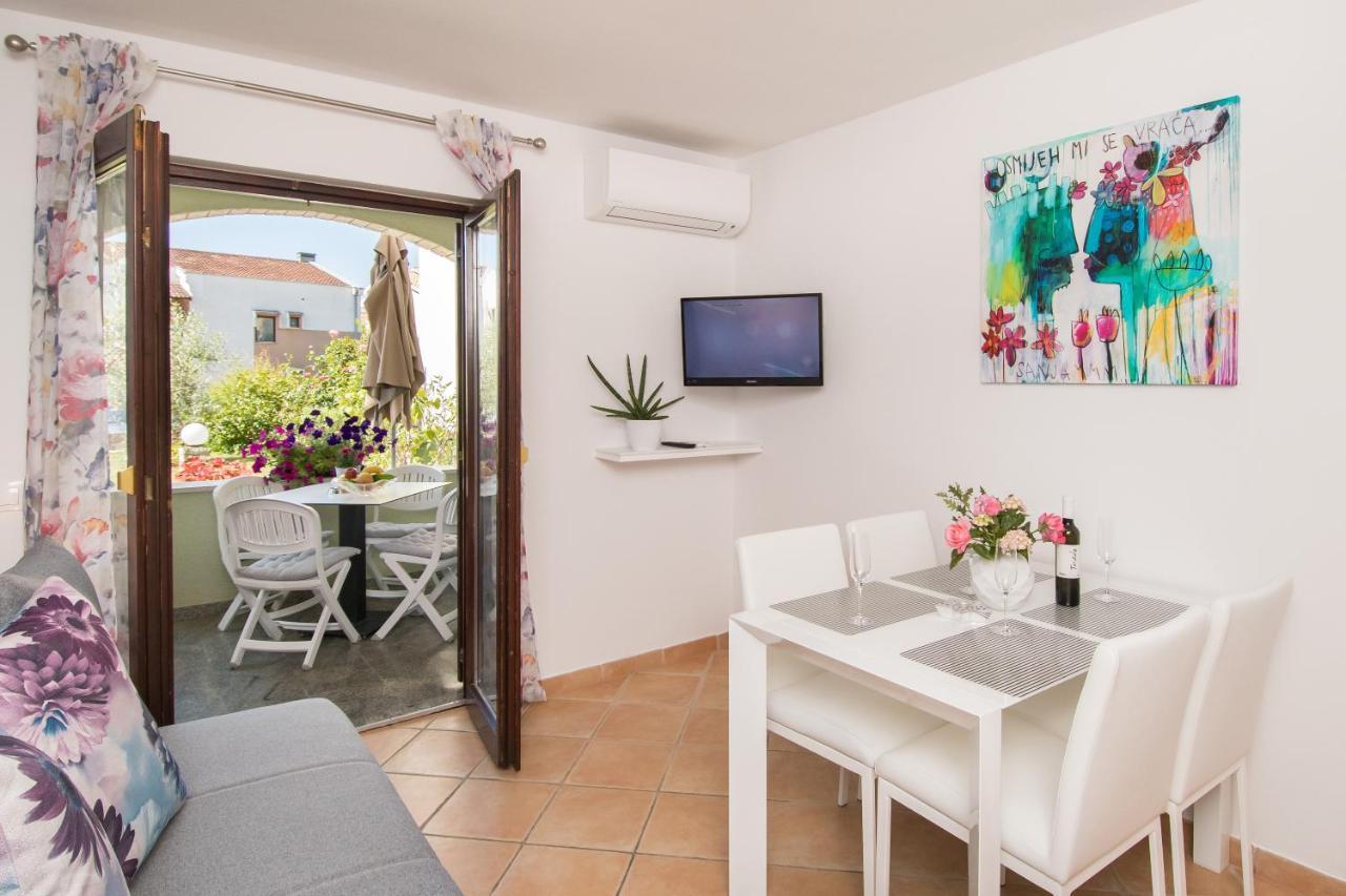 Apartment Motovunska 39 *
